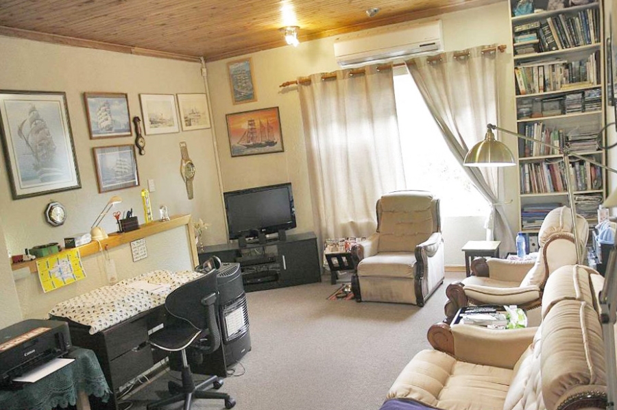 To Let 3 Bedroom Property for Rent in Dagbreek Free State